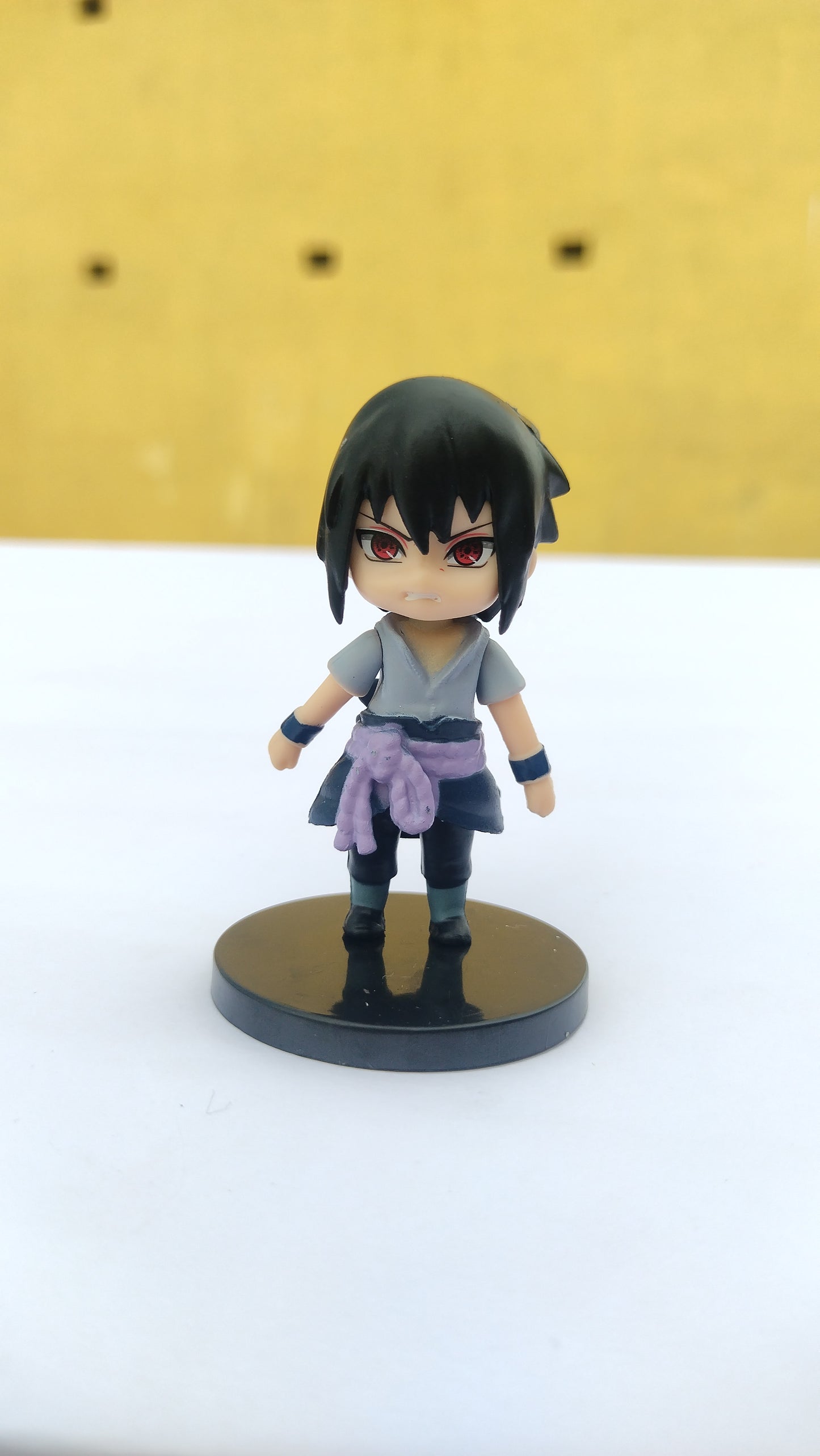 Sasuke Uchiha Mini Figure – Naruto Shippuden (8 cm)